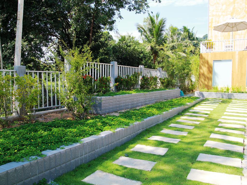 Emis Hotel Phú Quốc Ngoại thất bức ảnh